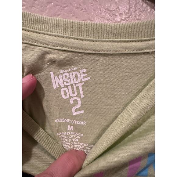 NWOT Disney Pixar Inside out Emotions Believe in Yourself Portrait tee M - Picture 3 of 3
